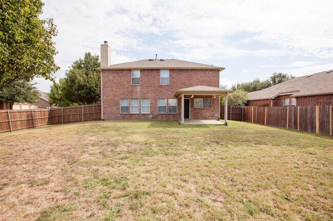 Foto del edificio - 5000 Bald Cypress Ln