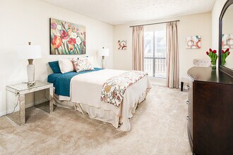 Building Photo - Azalea Hill