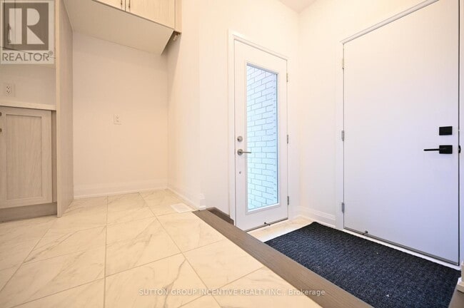 Building Photo - 32 Winery Wy