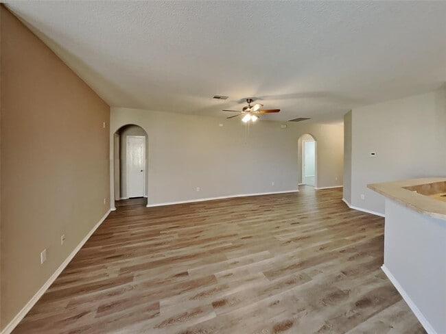 Building Photo - 20435 Shiloh Mist Ln