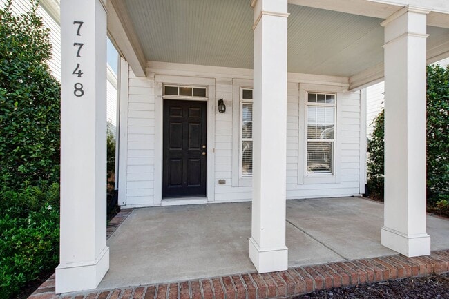 Building Photo - Charming and Move-In Ready 3BR Home | Prim...