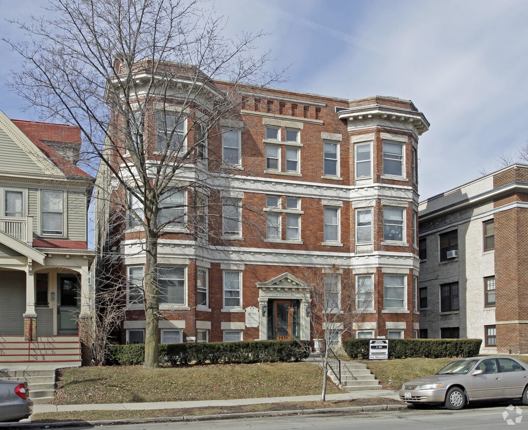Foto del edificio - Webster Apartments