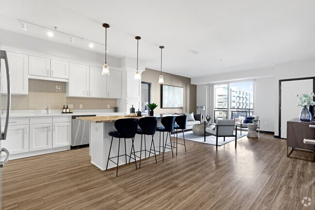 Building Photo - The Shoreham Apartments