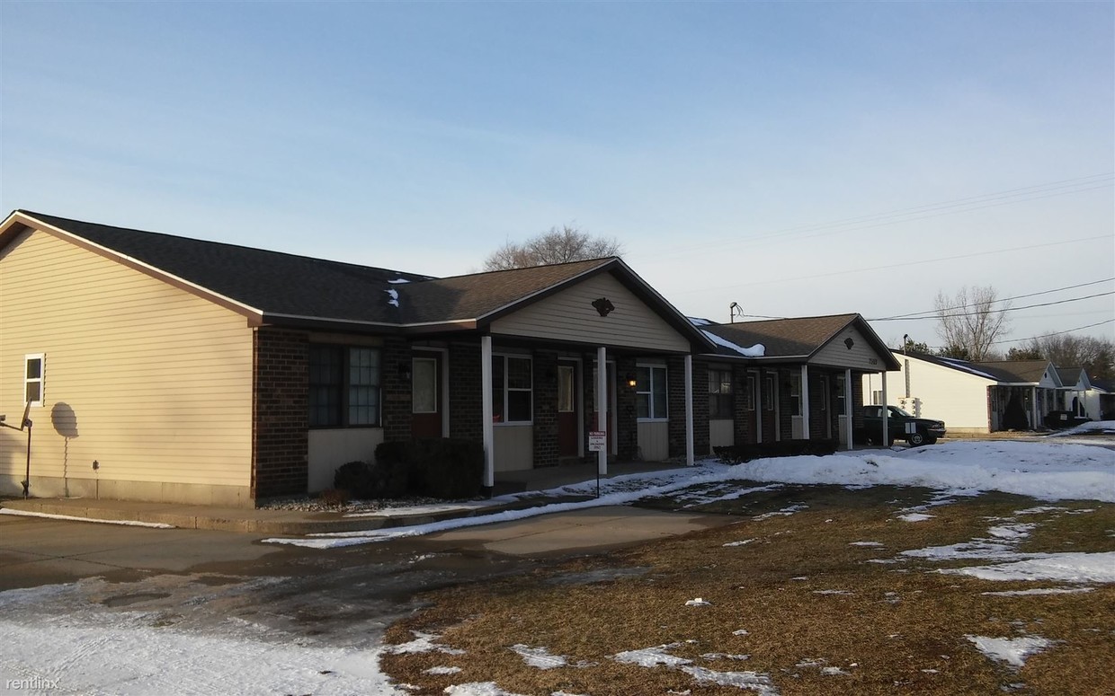 Primary Photo - 7613 48th Ave
