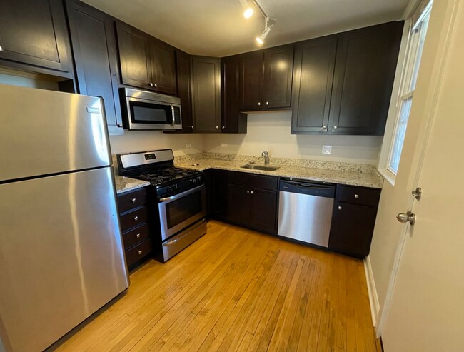 Foto del edificio - 2508 W North Shore Ave