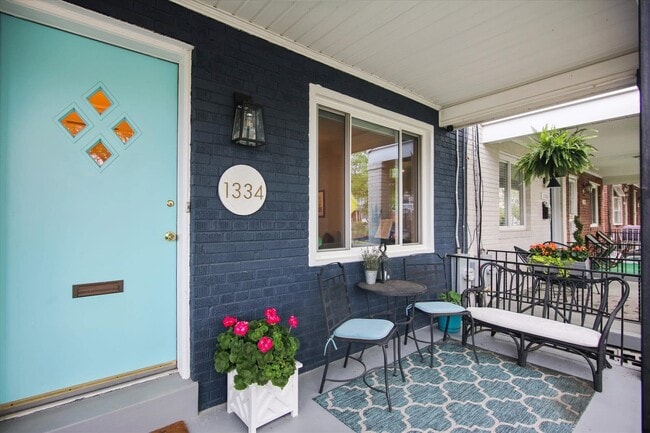 Photo - 1334 Downing St NE House