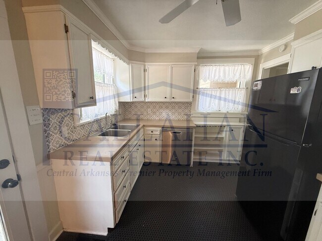Foto del edificio - 5422 Hawthorne Rd
