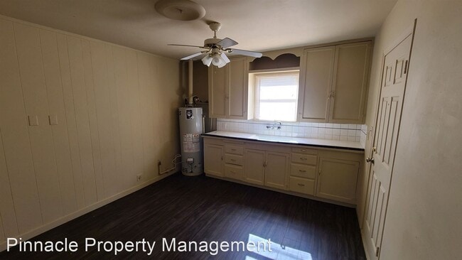 Building Photo - 2 br, 1 bath House - 309 N Milton
