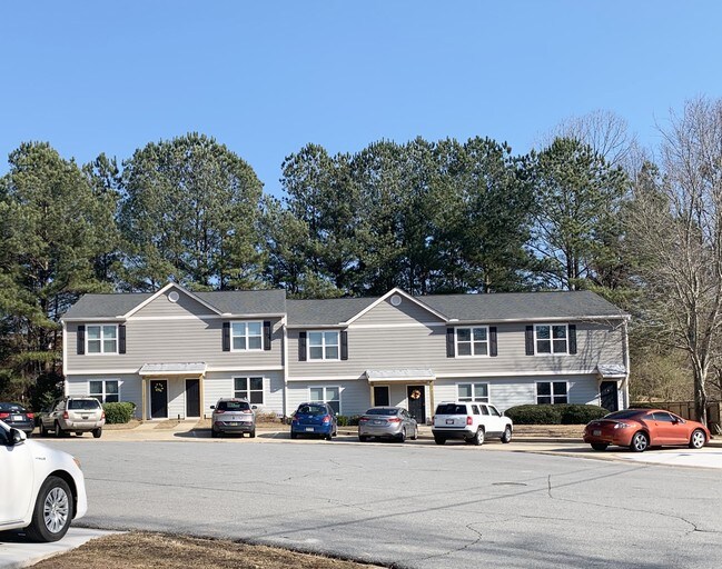 Whispering Trace Apartments Apartments in Woodstock, GA