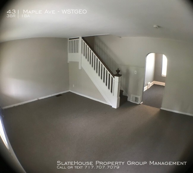 Building Photo - 3 Bedroom with Bonus Room! (Sec 8 Welcome)