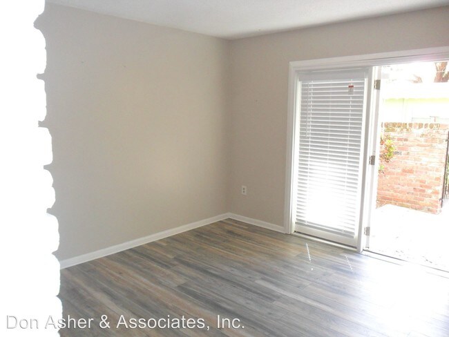 Foto del edificio - 1219 E Gore St