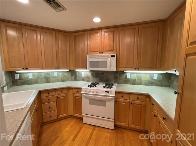 Foto del edificio - 415 N Church St