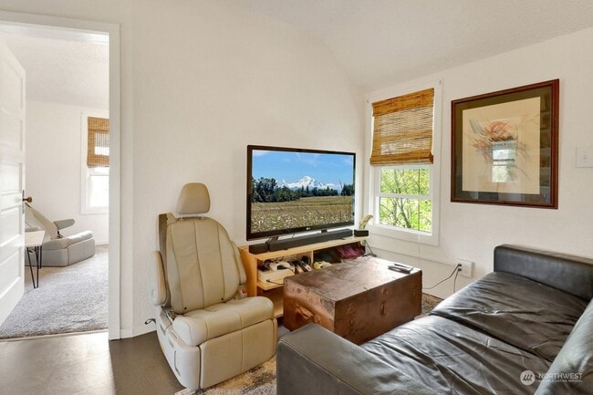 Foto del edificio - 2514 Dean Ave