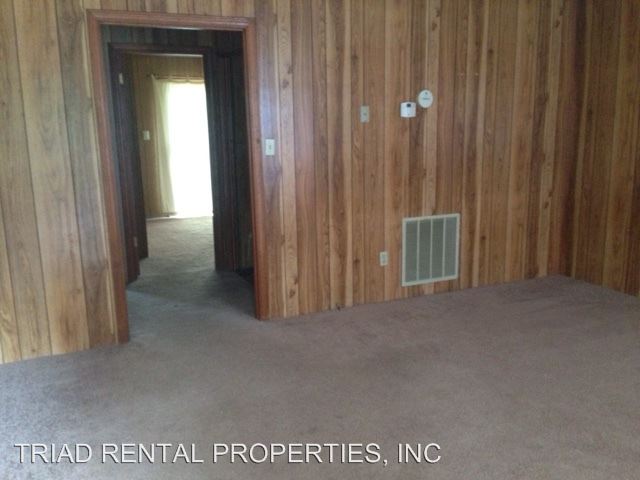 Foto del edificio - 240 Hughes St