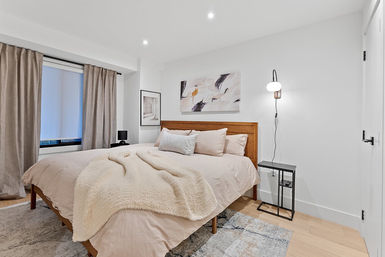 Photo principale - 136 Woodbine Ave