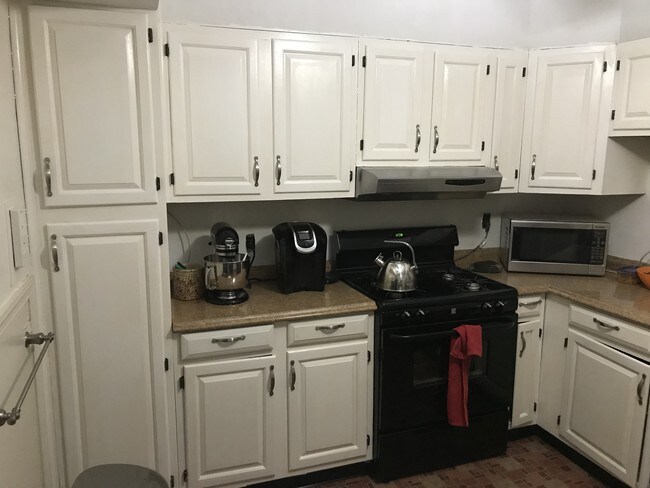 Foto del edificio - 2836 Summerfield Rd