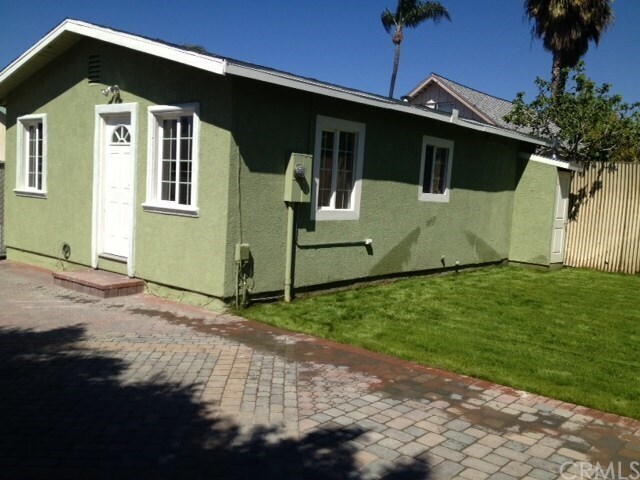 Building Photo - 515 E Broadway