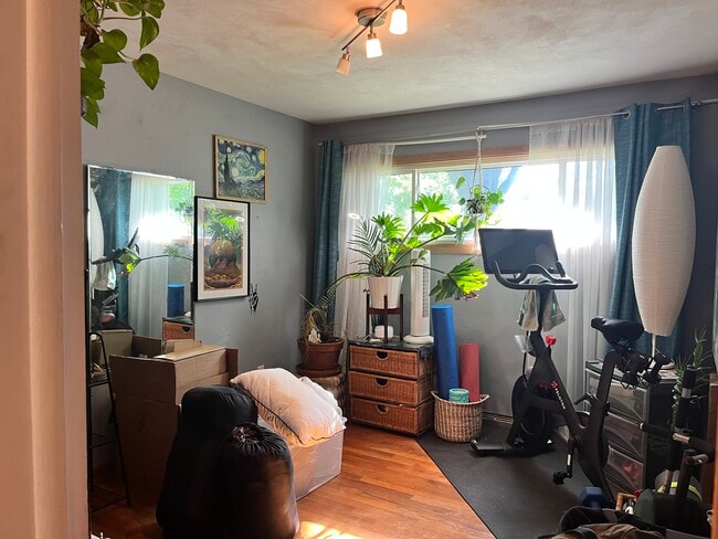 Foto del edificio - 5604 Alder Rd