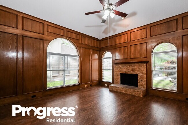 Building Photo - 1539 Forest Creek Cir