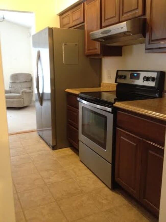 Building Photo - 4641 Stonebridge Lane