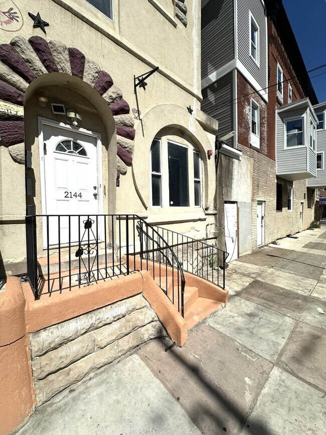 Foto del edificio - 2144 N 18th St