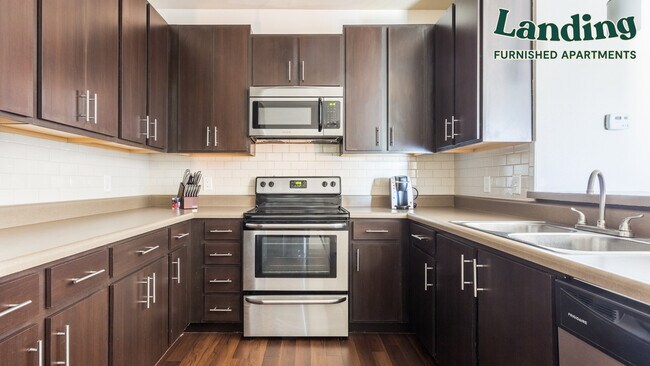 Foto del edificio - 250 Cherry Ridge Dr