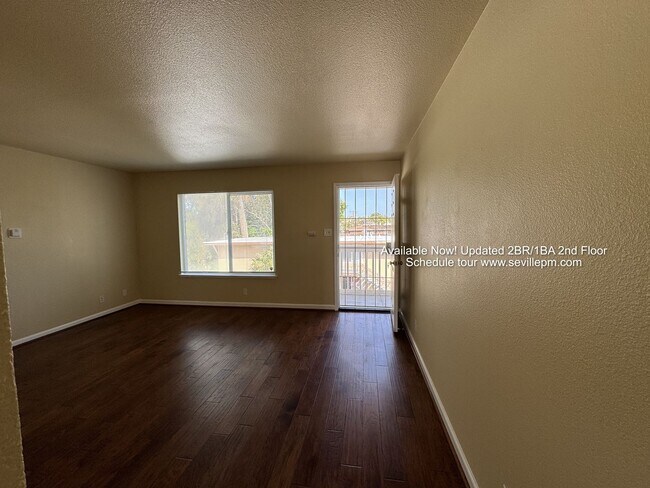 Building Photo - 33 Deering Ct