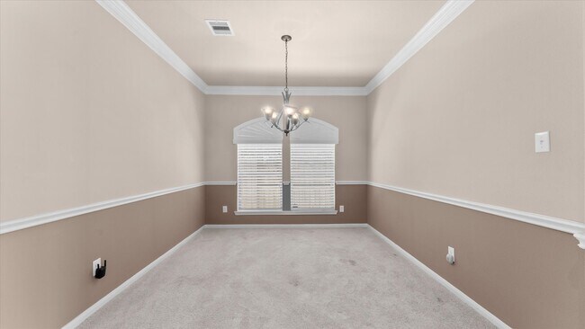 Foto del edificio - 14807 Diane Manor Ln