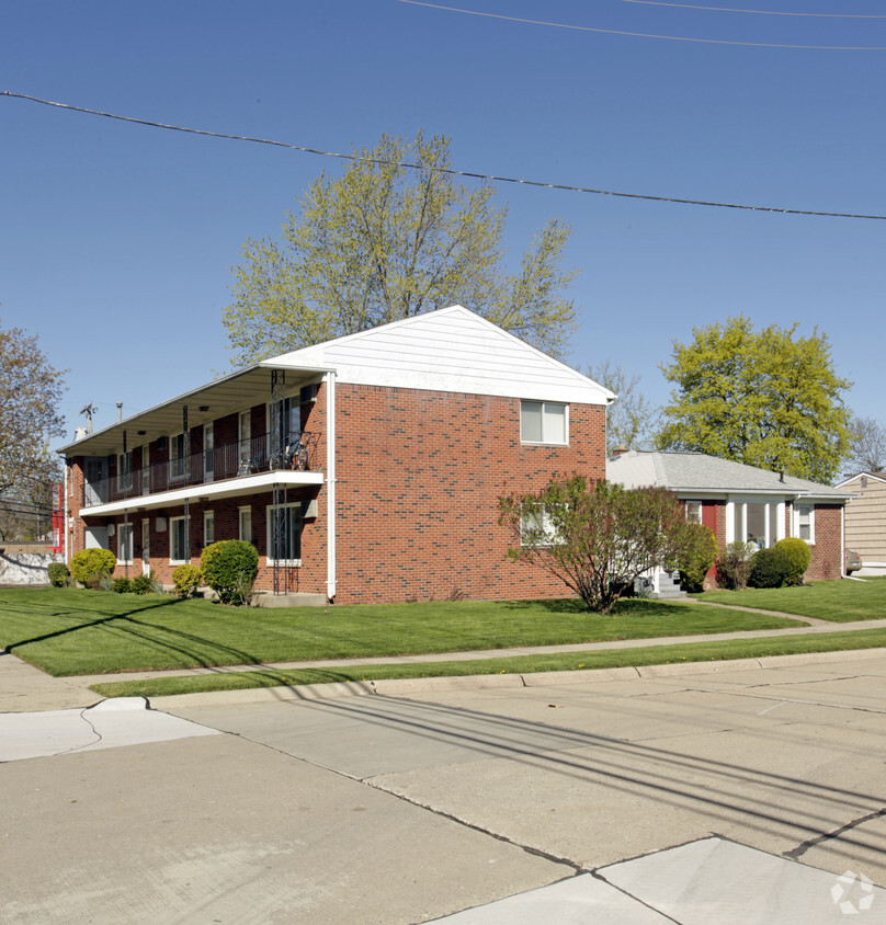 Building Photo - Samoset Place