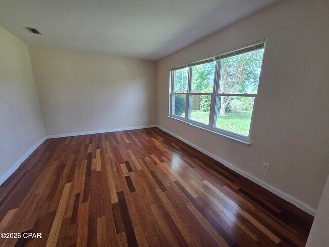 Foto del edificio - 411 Shade St