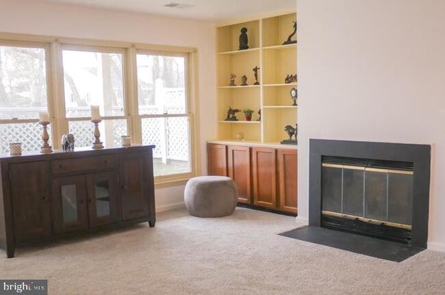 Foto del edificio - 13018 Shadyside Ln