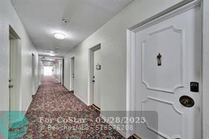 Foto del edificio - 2250 NE 66th St