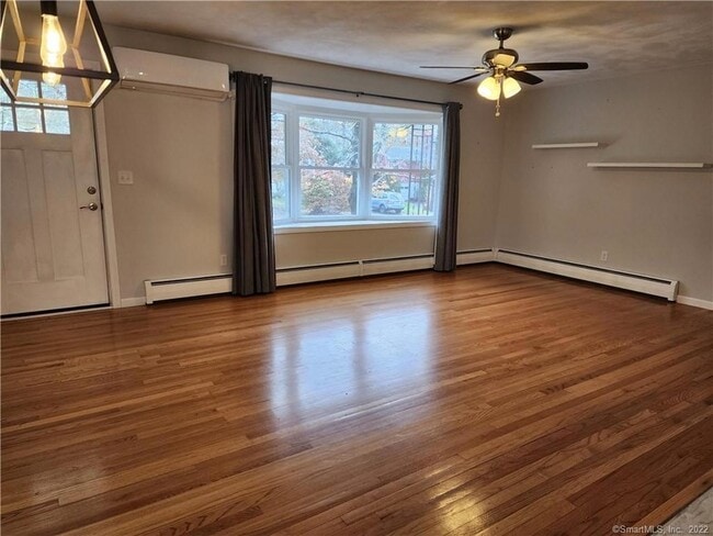 Building Photo - 24 Savi Ave