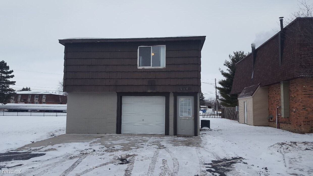 Primary Photo - 615 John Anderson Ct