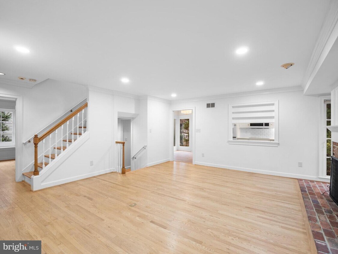 6416 Little Leigh Ct, Cabin John, MD 20818 House Rental in Cabin John, MD