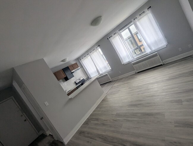 Photo du bâtiment - 2251 - 2257 Jane Street