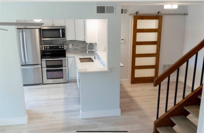 Foto principal - 5626 Preston Oaks Rd