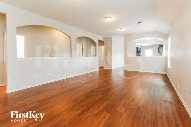 Building Photo - 14914 Hidalgo Valley Lane
