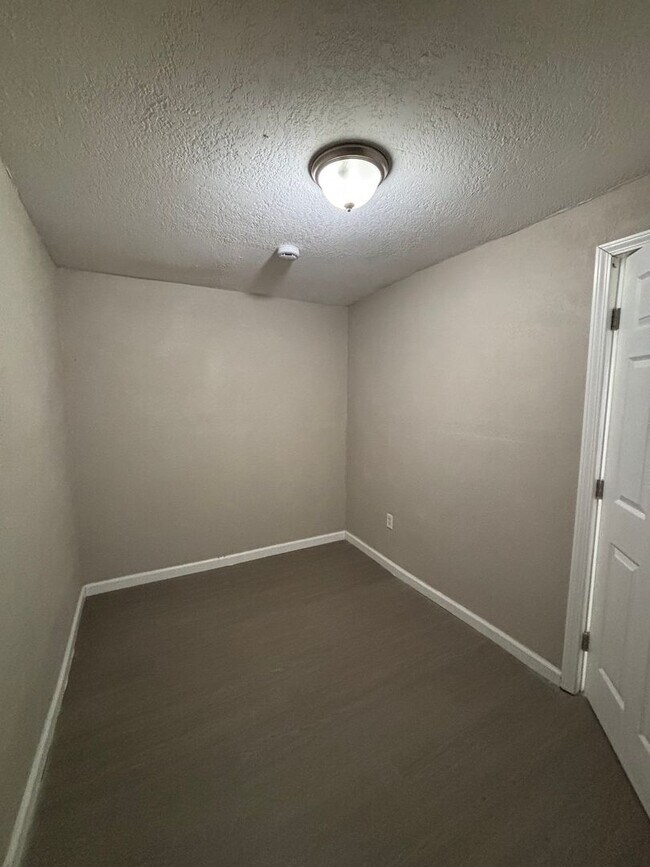 Foto del edificio - 621 66th St