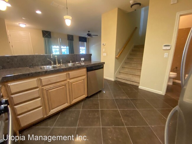 Foto del edificio - 2 br, 2.5 bath House - 313 Blossom Rock Ln...