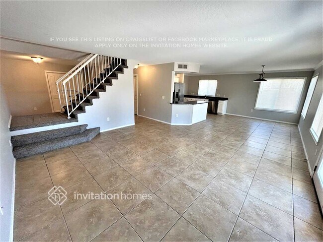Building Photo - 6975 W Cactus Wren Dr