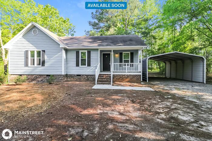 Primary Photo - 2 Sommerset Dr, Clayton, NC 27520
