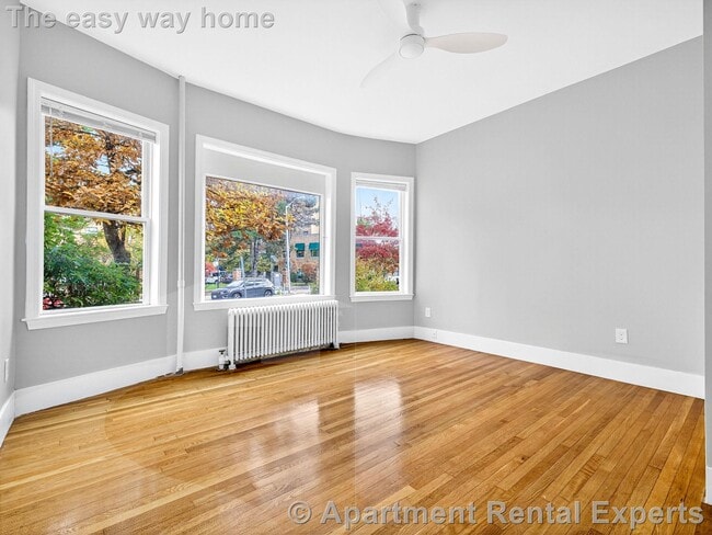 Foto del edificio - 1576 Cambridge St