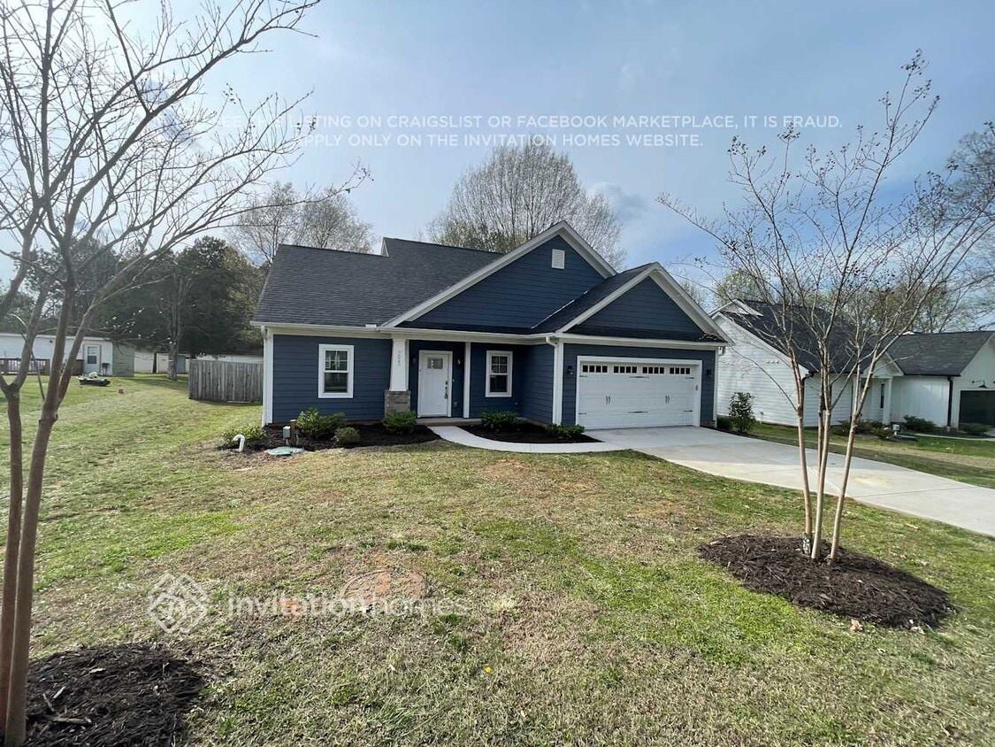 Foto principal - 9825 Rich Hatchet Rd