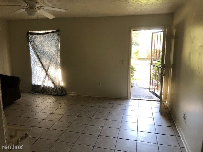 Building Photo - 3 br, 1 bath House - 3996 Will O Run Dr