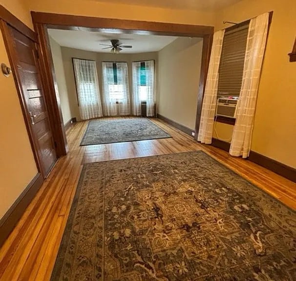 Foto del edificio - 246 20th Ave