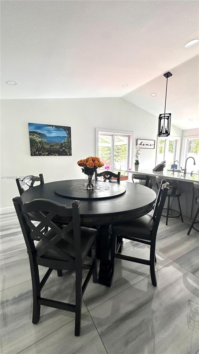 Foto del edificio - 13411 SW 17th Ct