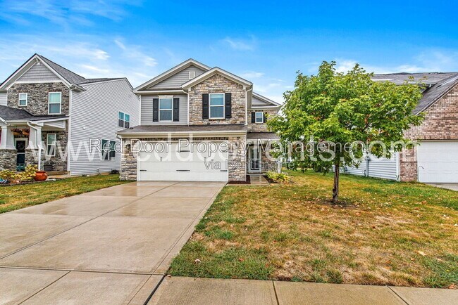 Foto del edificio - 6114 Pebblebrooke Rd