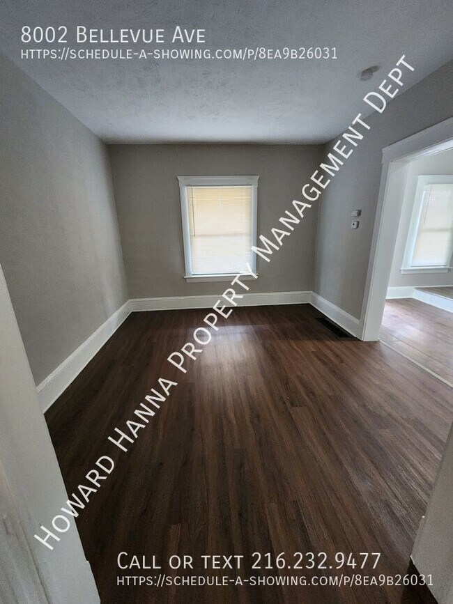 Building Photo - 3 Bedroom Home For Rent on Bellevue Ave