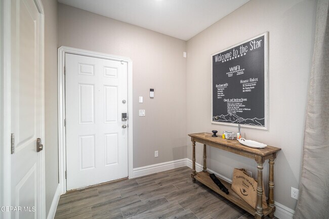 Foto del edificio - 3432 Gary Brewster Pl